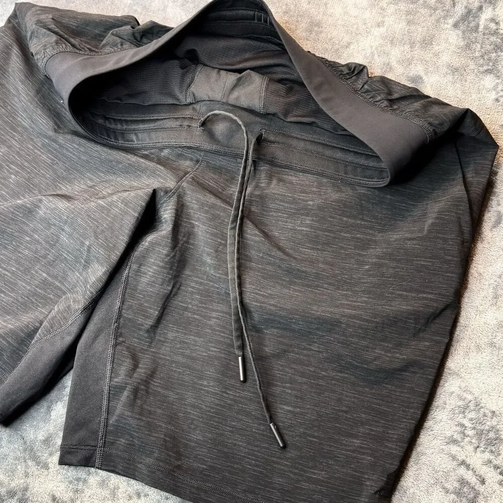 LULULEMON Men Sz L Shorts 9.5” Lined Charcoal Gray Black Yoga Sport Luxury 0227